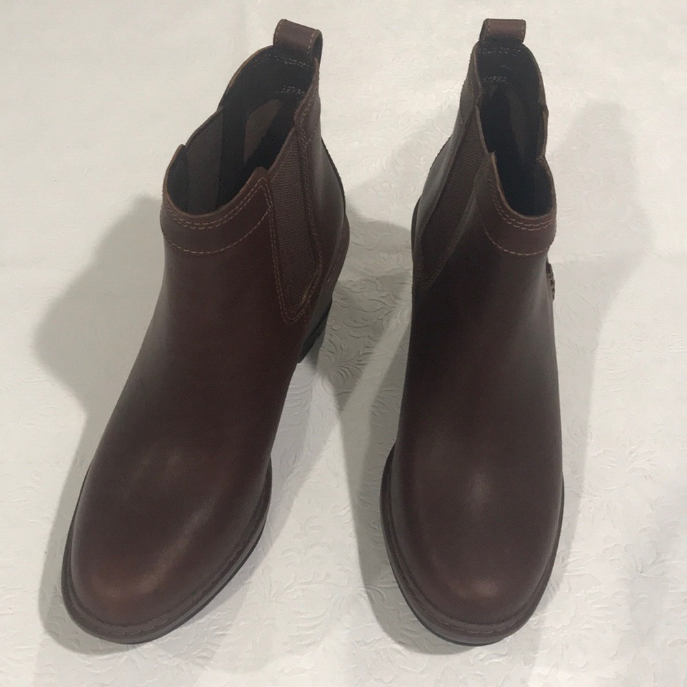 NWOB, Timberland Brown Ankle Booties, Size 6.5